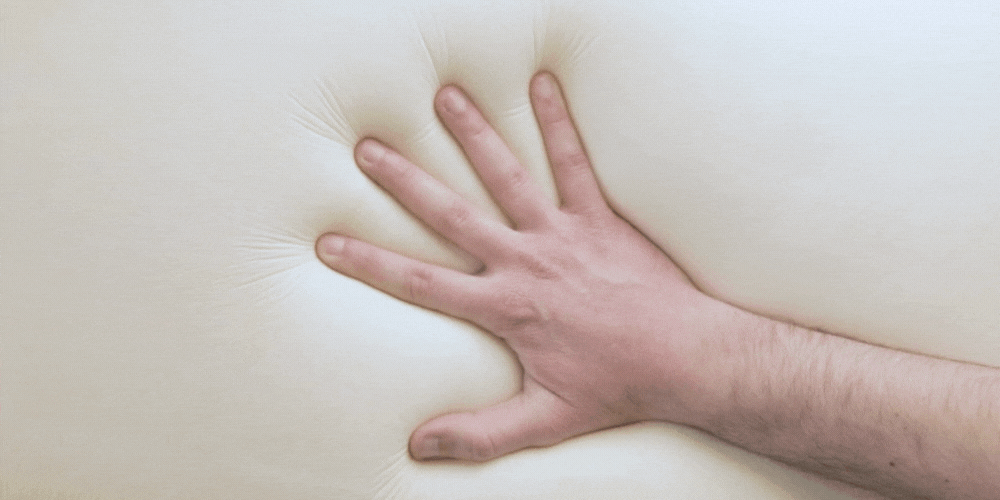 Hoe kies ik een matras als je snel warm slaapt?